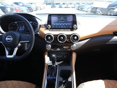 New 2025 Nissan Sentra SV w/ SV Premium Package image 9