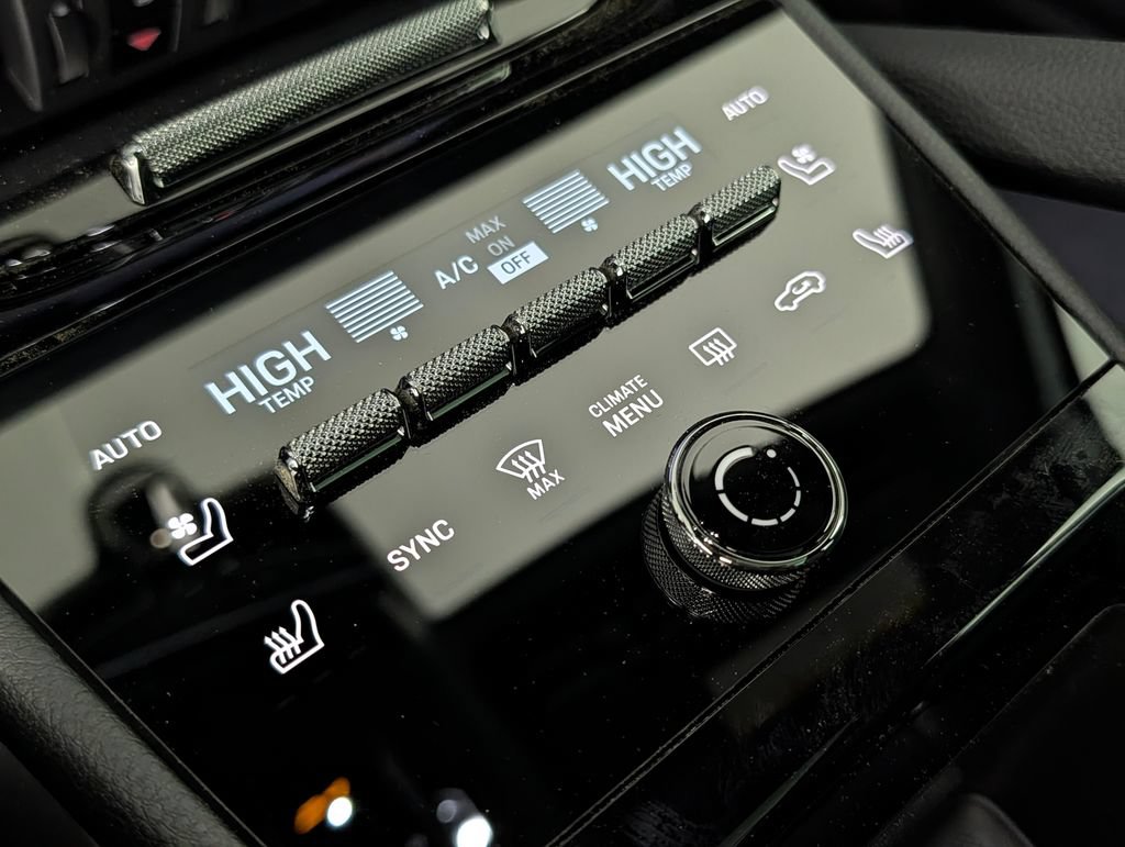 New 2026 Porsche Cayenne AWD/4WD image 34