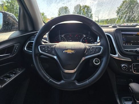 Used 2022 Chevrolet Equinox LT AWD/4WD image 23