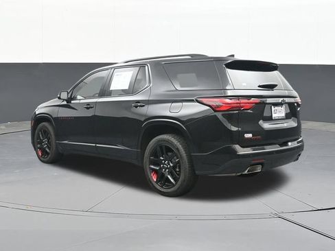 Used 2023 Chevrolet Traverse Premier w/ Redline Edition AWD/4WD image 9