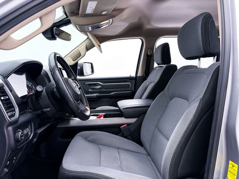 Used 2019 RAM 1500 Big Horn RWD image 13