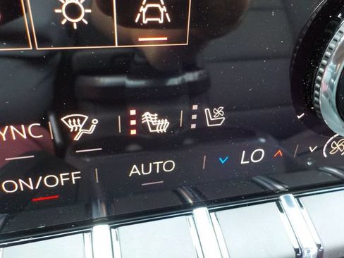 New 2027 GMC Terrain AT4 w/ Convenience Package III AWD/4WD image 41