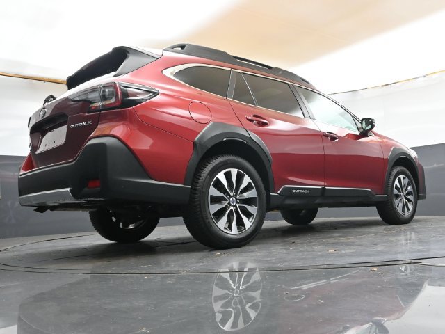 Used 2024 Subaru Outback Limited AWD/4WD image 34
