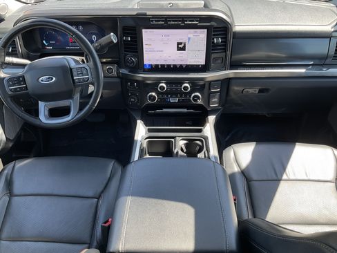 Used 2024 Ford F350 Lariat w/ Lariat Ultimate Package AWD/4WD image 27