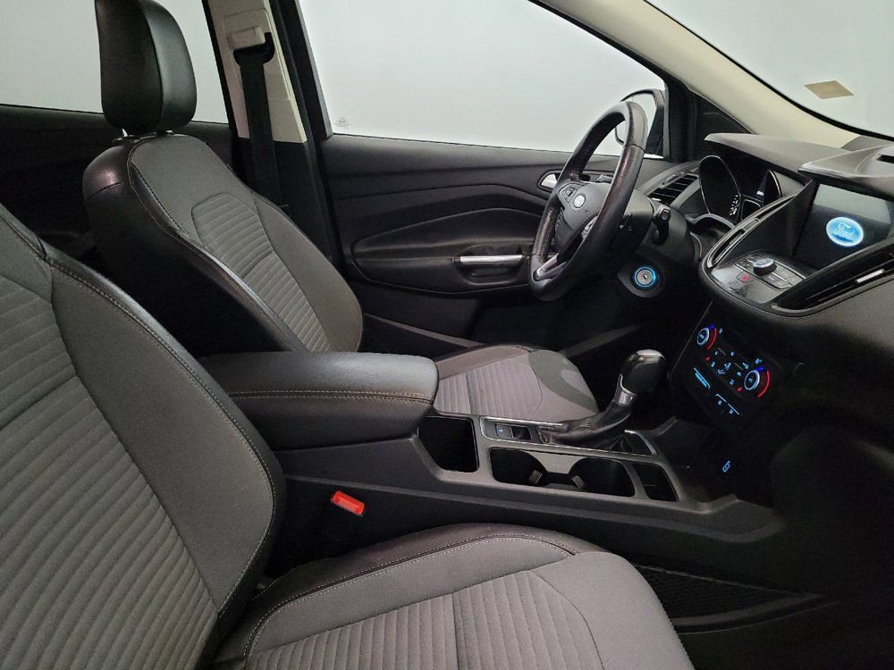 Used 2018 Ford Escape SE w/ SE Sport Appearance Package FWD image 21