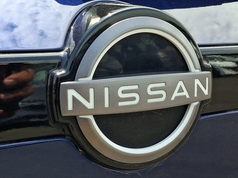 Used 2022 Nissan Pathfinder SV AWD/4WD image 30
