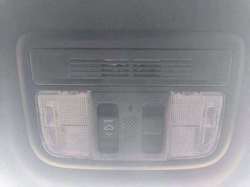 Used 2018 Honda Civic EX-T image 24