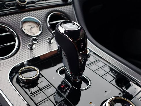 Used 2024 Bentley Continental GT Mulliner image 20