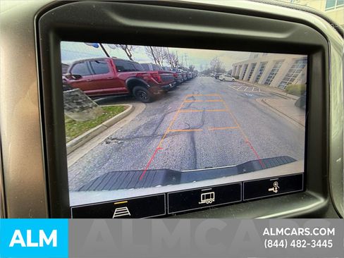 Used 2022 Chevrolet Silverado 3500 LT w/ Convenience Package image 18