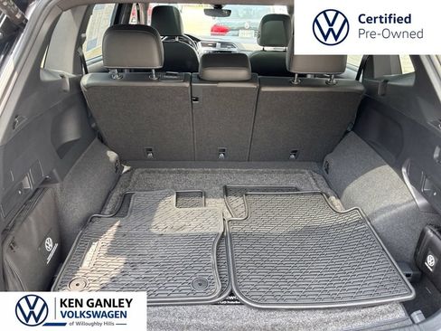 Used 2022 Volkswagen Tiguan SEL R-Line AWD/4WD image 28