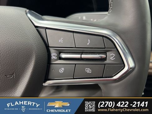 Used 2025 Chevrolet Suburban High Country image 26