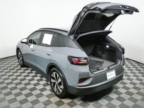 Certified 2025 Volkswagen ID.4 Pro RWD image 28