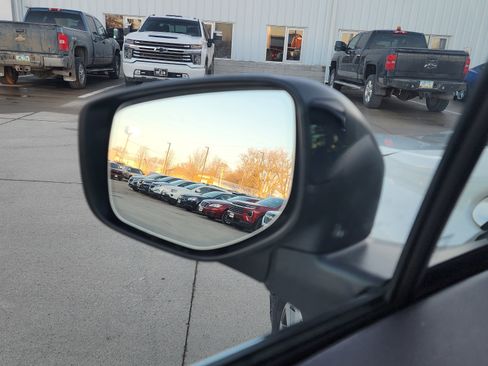 Used 2024 Subaru Outback Touring image 9