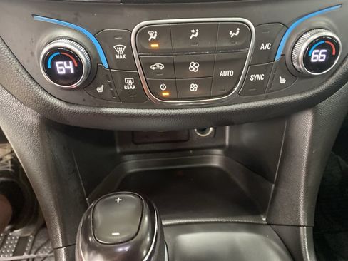 Used 2020 Chevrolet Equinox LT w/ Sport Edition AWD/4WD image 45