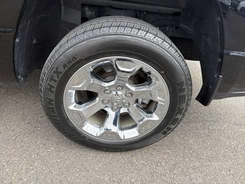 Used 2023 RAM 1500 Big Horn AWD/4WD image 31