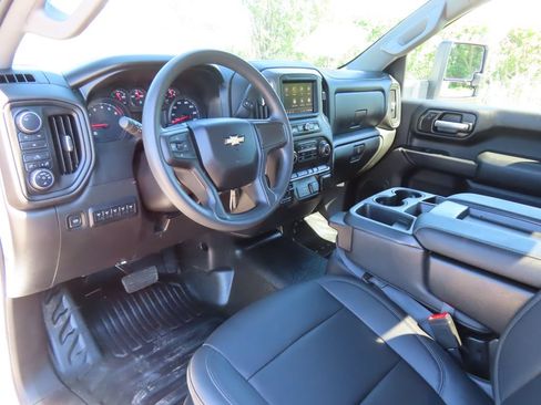 Used 2021 Chevrolet Silverado 3500 W/T w/ WT Convenience Package AWD/4WD image 19