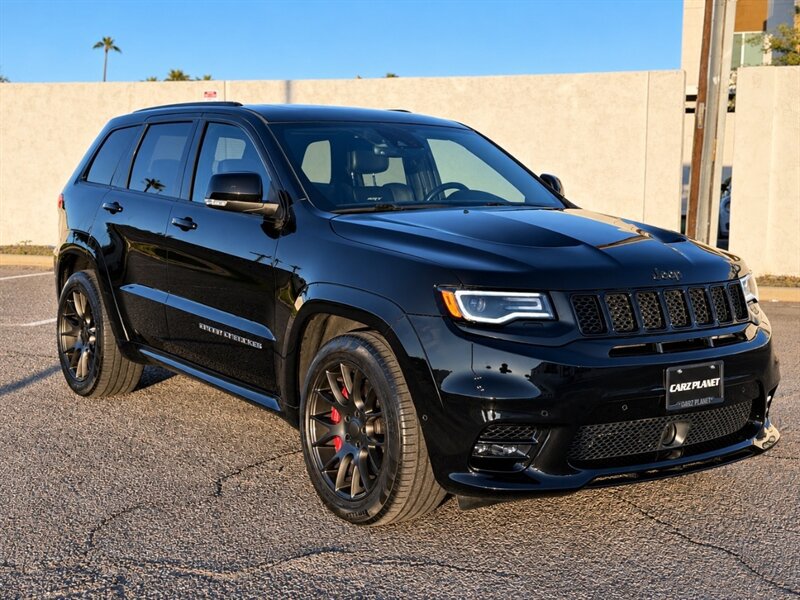 Used 2017 Jeep Grand Cherokee SRT AWD/4WD image 1