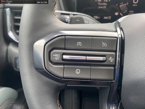 New 2026 GMC Terrain AT4 w/ Convenience Package III AWD/4WD image 18