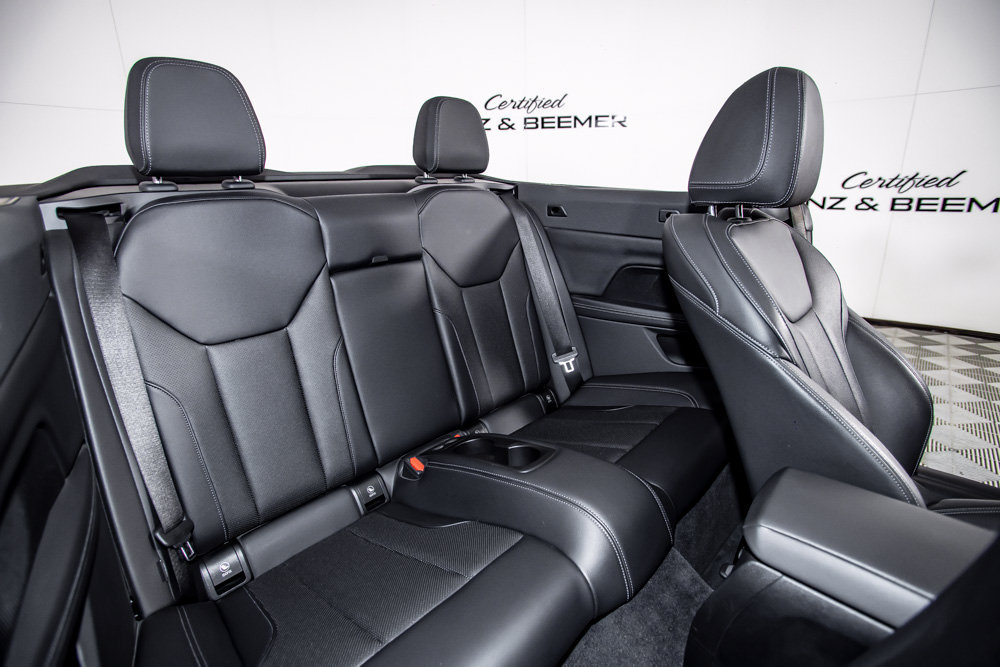 Used 2023 BMW 430i Convertible w/ M Sport Package RWD image 16