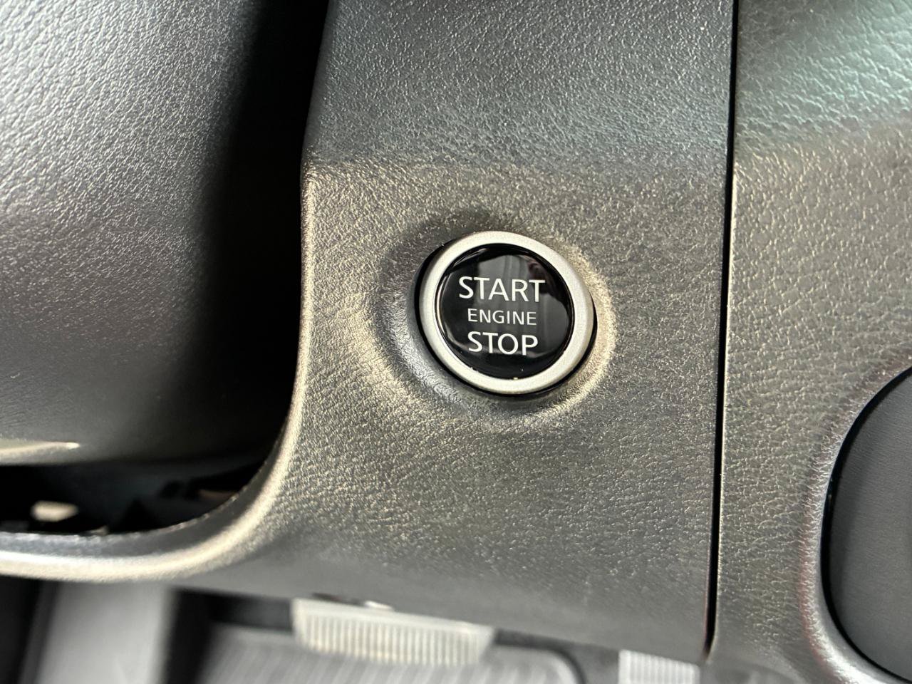 Used 2023 Nissan Frontier PRO-4X w/ Pro-4X Premium Package AWD/4WD image 27