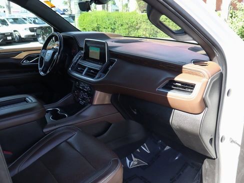 Used 2021 Chevrolet Suburban High Country w/ Premium Package image 49