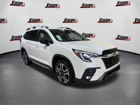 Used 2024 Subaru Ascent Limited w/ Technology Package image 3