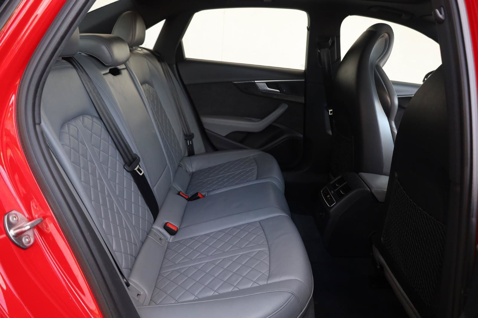Used 2018 Audi S4 Premium Plus w/ S Sport Package AWD/4WD image 27
