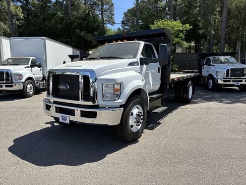 New 2027 Ford F750 2WD Regular Cab Super Duty image 4