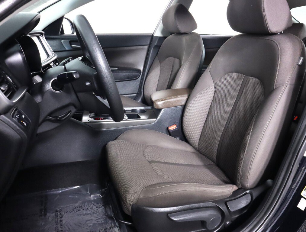 Used 2020 Kia Optima LX FWD image 30