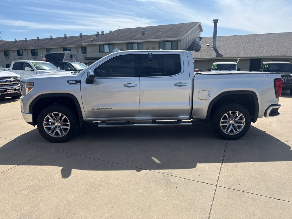 Used 2021 GMC Sierra 1500 SLT w/ SLT Premium Plus Package AWD/4WD image 2