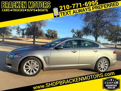 Used 2015 Jaguar XF Premium image 1