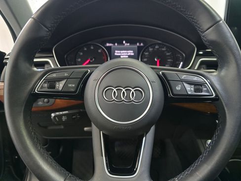 Used 2023 Audi A4 2.0T Premium w/ Convenience Package image 14