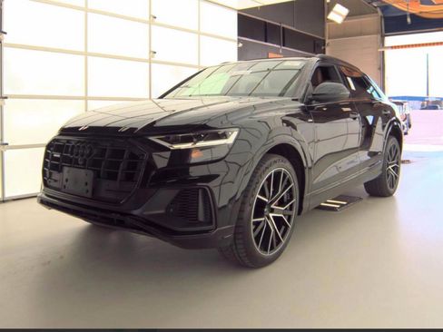 Used 2021 Audi Q8 Premium Plus w/ Premium Plus Package AWD/4WD image 1