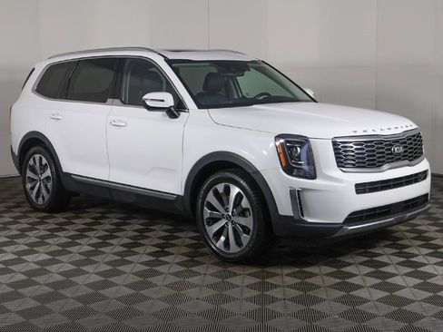 Used 2020 Kia Telluride EX w/ EX Premium Package image 58