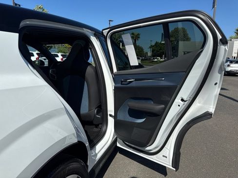 New 2026 Volvo EX30 Ultra w/ Protection Package Premier AWD/4WD image 17