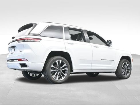 Used 2024 Jeep Grand Cherokee Overland image 56