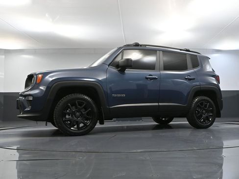 Used 2023 Jeep Renegade Latitude w/ Sun/Sound Group image 54