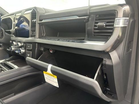 New 2026 Ford F250 Platinum image 14