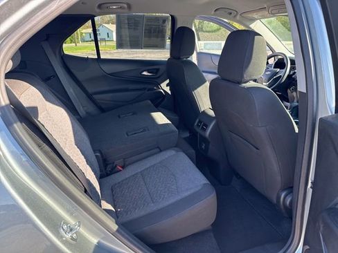 Used 2024 Chevrolet Equinox LT FWD image 31