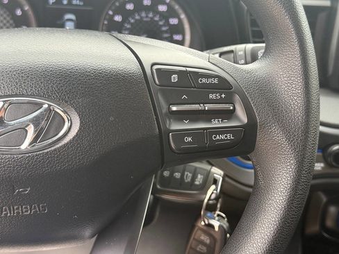 Used 2019 Hyundai Veloster 2.0 image 19