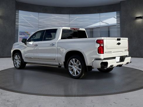 Used 2024 Chevrolet Silverado 1500 High Country image 4