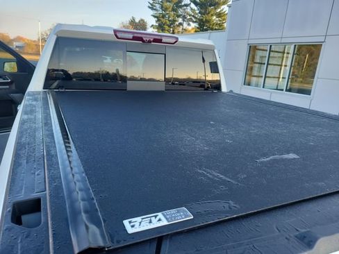 Used 2025 GMC Sierra 1500 Denali AWD/4WD image 42