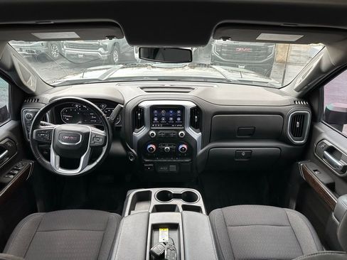 Used 2022 GMC Sierra 2500 SLE w/ SLE Convenience Package image 20
