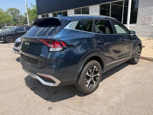Certified 2023 Kia Sportage EX AWD/4WD image 3