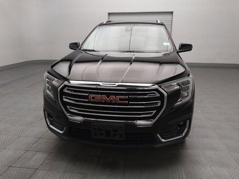 Used 2024 GMC Terrain SLT AWD/4WD image 15
