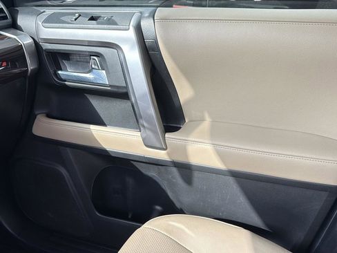 Used 2018 Toyota 4Runner Limited image 23