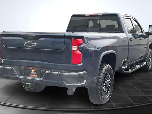 Used 2022 Chevrolet Silverado 3500 LTZ w/ LTZ Plus Package image 23