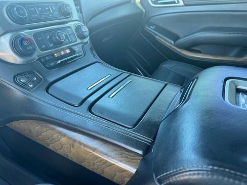 Used 2020 GMC Yukon XL Denali w/ Denali Ultimate Package image 29