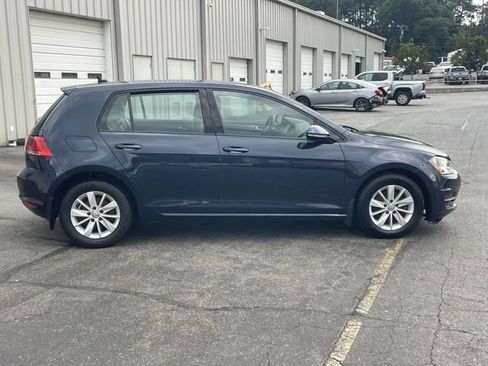 Used 2017 Volkswagen Golf S FWD image 14