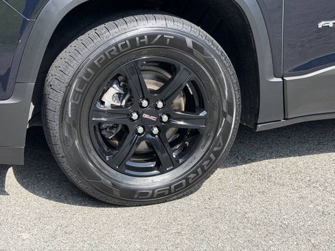 Used 2021 GMC Acadia AT4 w/ Technology Package AWD/4WD image 10